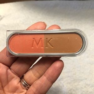 🎉5 for $25🎉 NWT MARY K CHEEK DUET
ISLAND SPICE